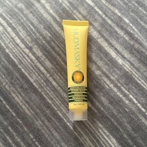 Vitamin-infused Eye Serum
